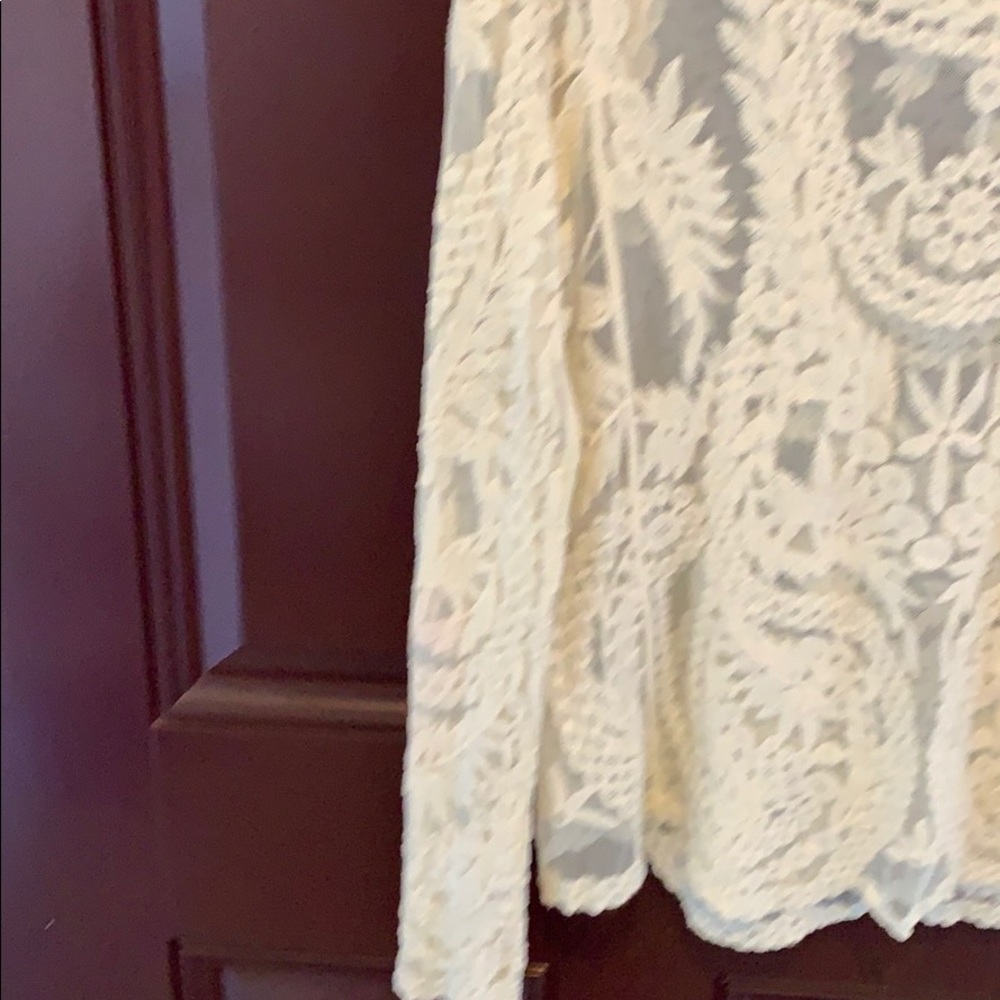 Lace top - Picture 7 of 7